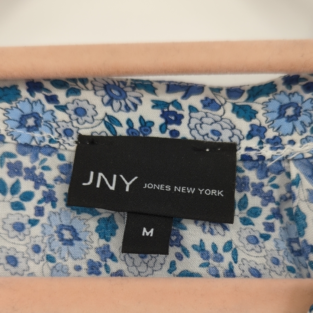 11141 JNY Floral Blouse Top Blue Size Medium preppy bohemian Business casual - Picture 4 of 8